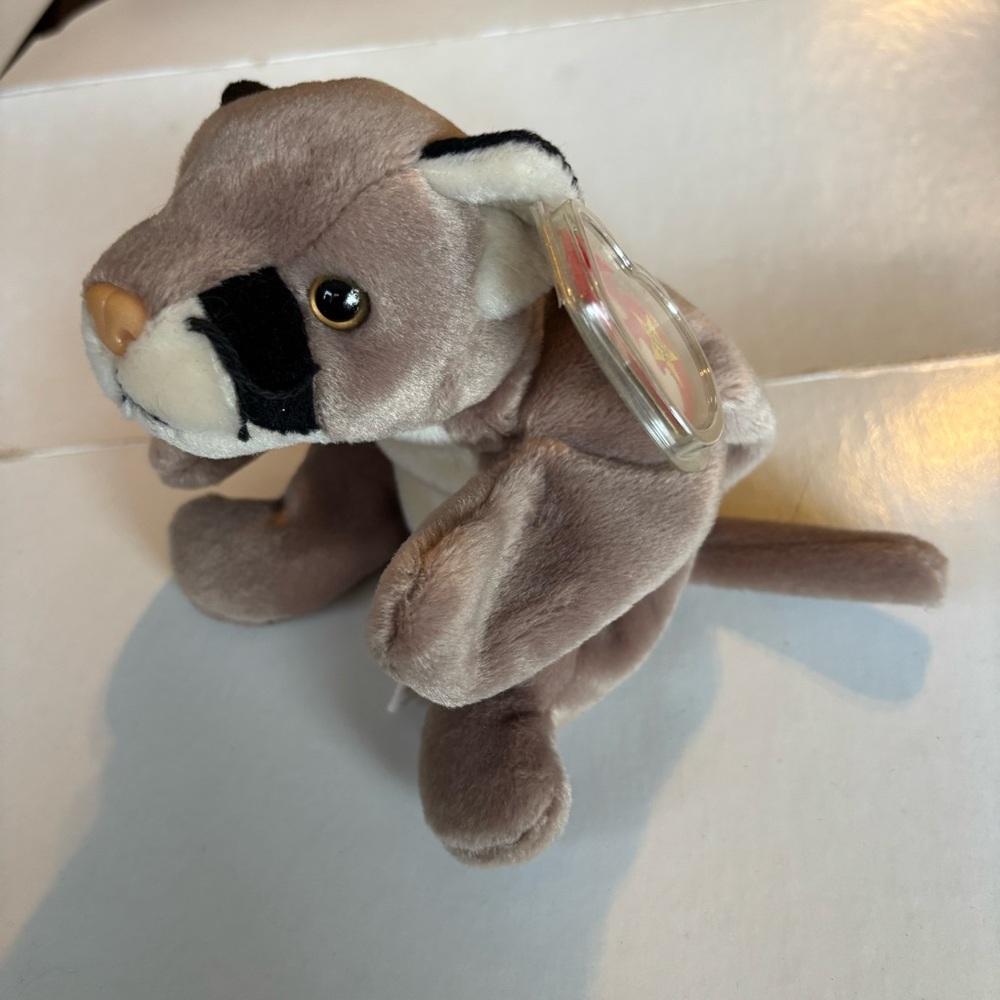 Ty Beanie Baby Canyon the Cougar Retired w/ tag Protector 1998 W/ P.E. Pellets